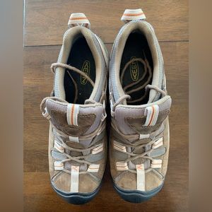 Women’s Keen 5216 Targhee II waterproof hiking shoes